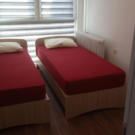 Sky View Luxury Center Skopje Apartments Ngoại thất bức ảnh