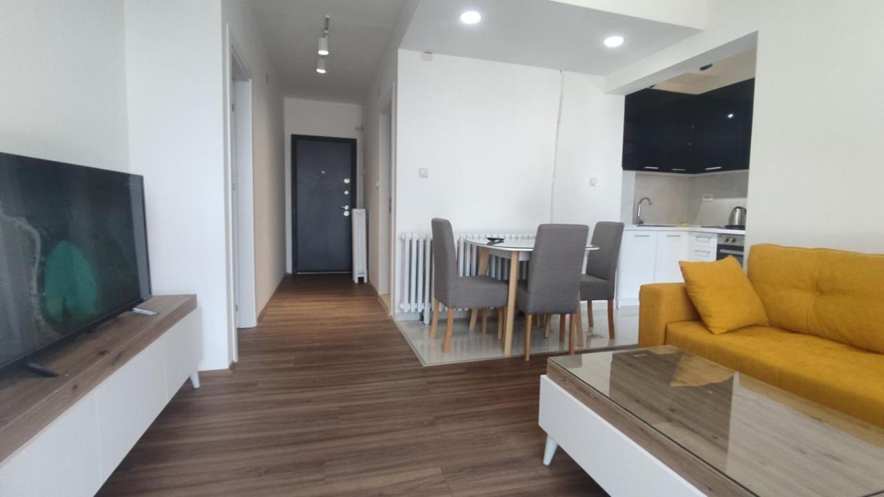 Sky View Luxury Center Skopje Apartments Ngoại thất bức ảnh