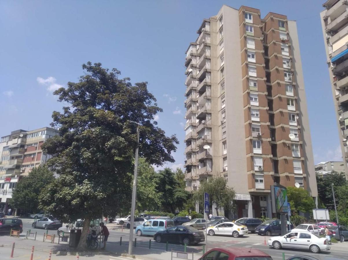 Sky View Luxury Center Skopje Apartments Ngoại thất bức ảnh