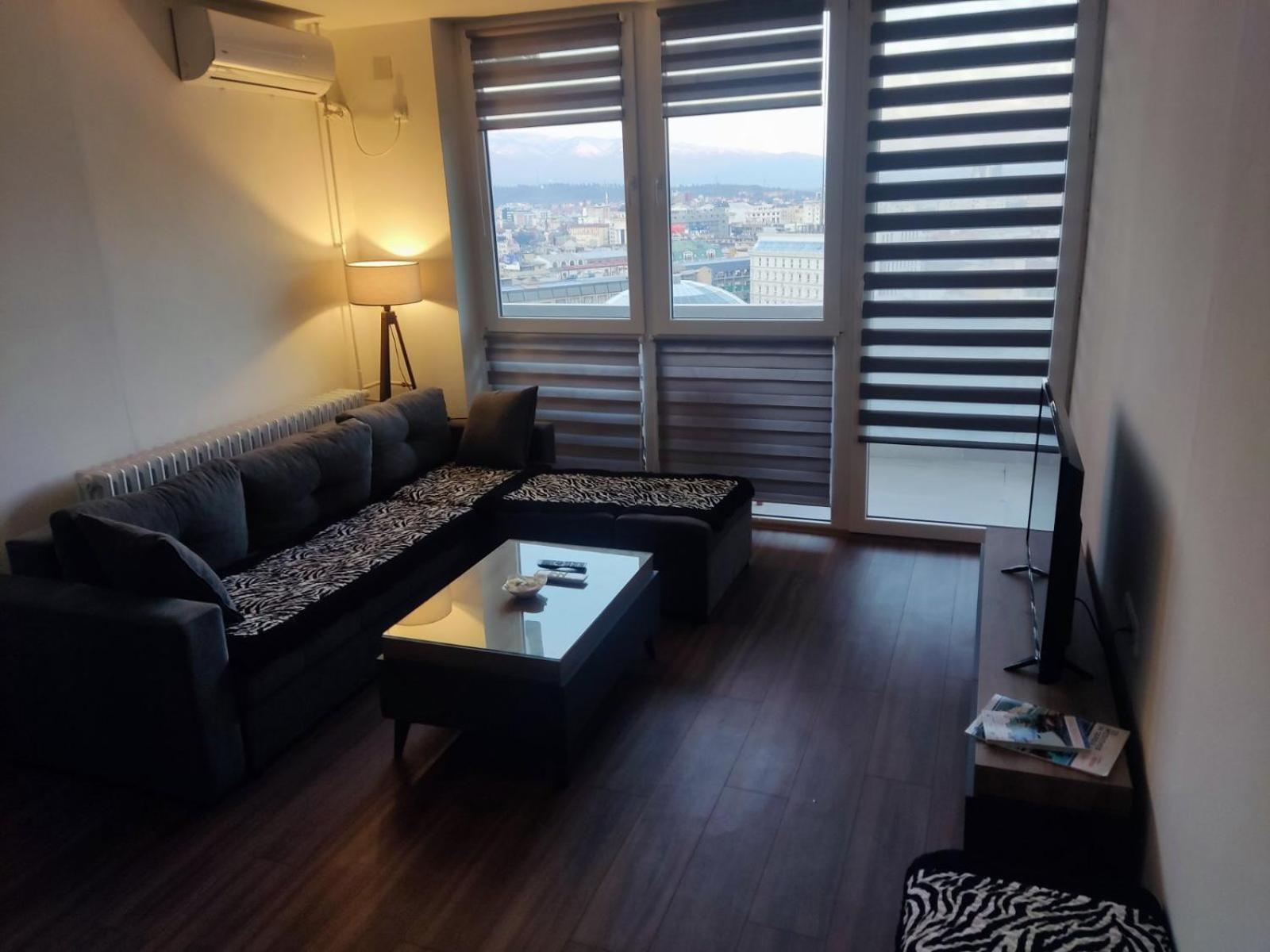 Sky View Luxury Center Skopje Apartments Ngoại thất bức ảnh