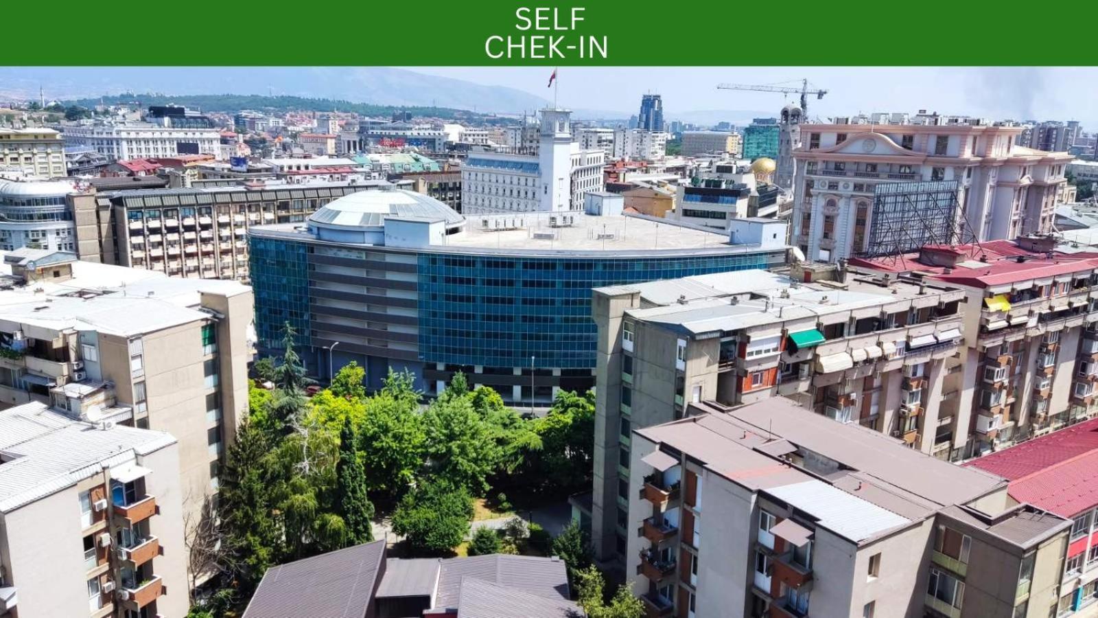 Sky View Luxury Center Skopje Apartments Ngoại thất bức ảnh