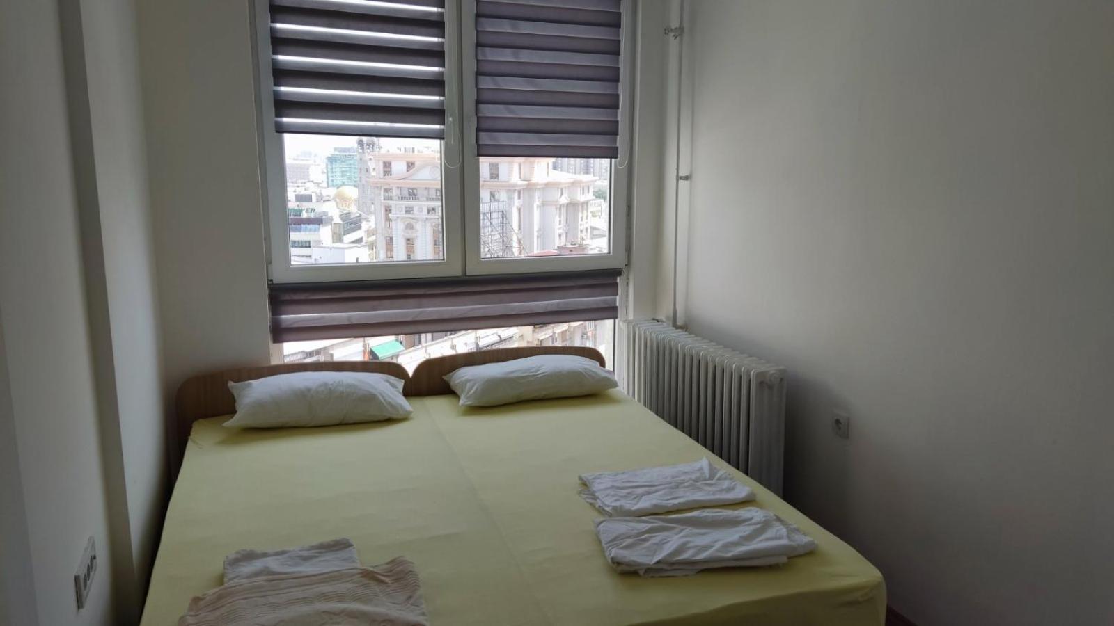 Sky View Luxury Center Skopje Apartments Ngoại thất bức ảnh